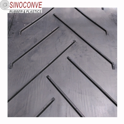 EP125 Cleated Rubber Fabric Ribbed Chevron Conveyor Belt with Polyamid Weft Structure