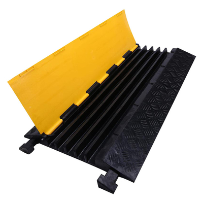 100mm-580mm Width Speed Breaker Bumps for Safe Traffic Management in Yellow Black