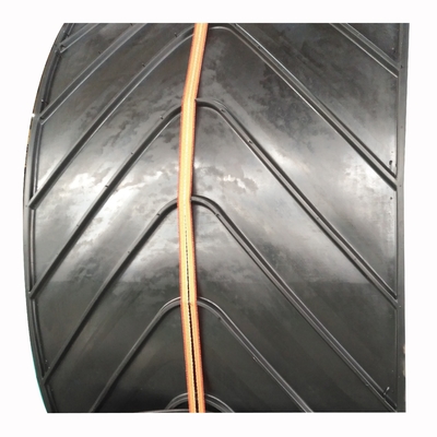 Strength 15mm Chevron Profile Crescent Top Profile Harvest Conveyor Belt with Cleats