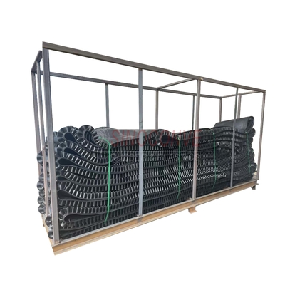 EP400/3.EP500/4 Rubber Sidewall Conveyor Belt for Steep Angle Inclining and Unloading