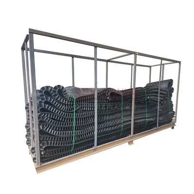 400mm Skirt Rubber Sidewall Conveyor Belt With Cleats with Excellent Tensile Strength