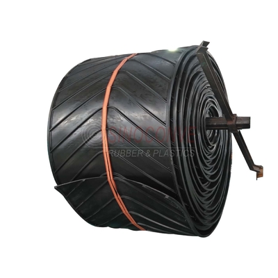 100kg Load V Type EP600 24MPA Rubber Chevron Conveyor Belt with Polyester Warp Fabric